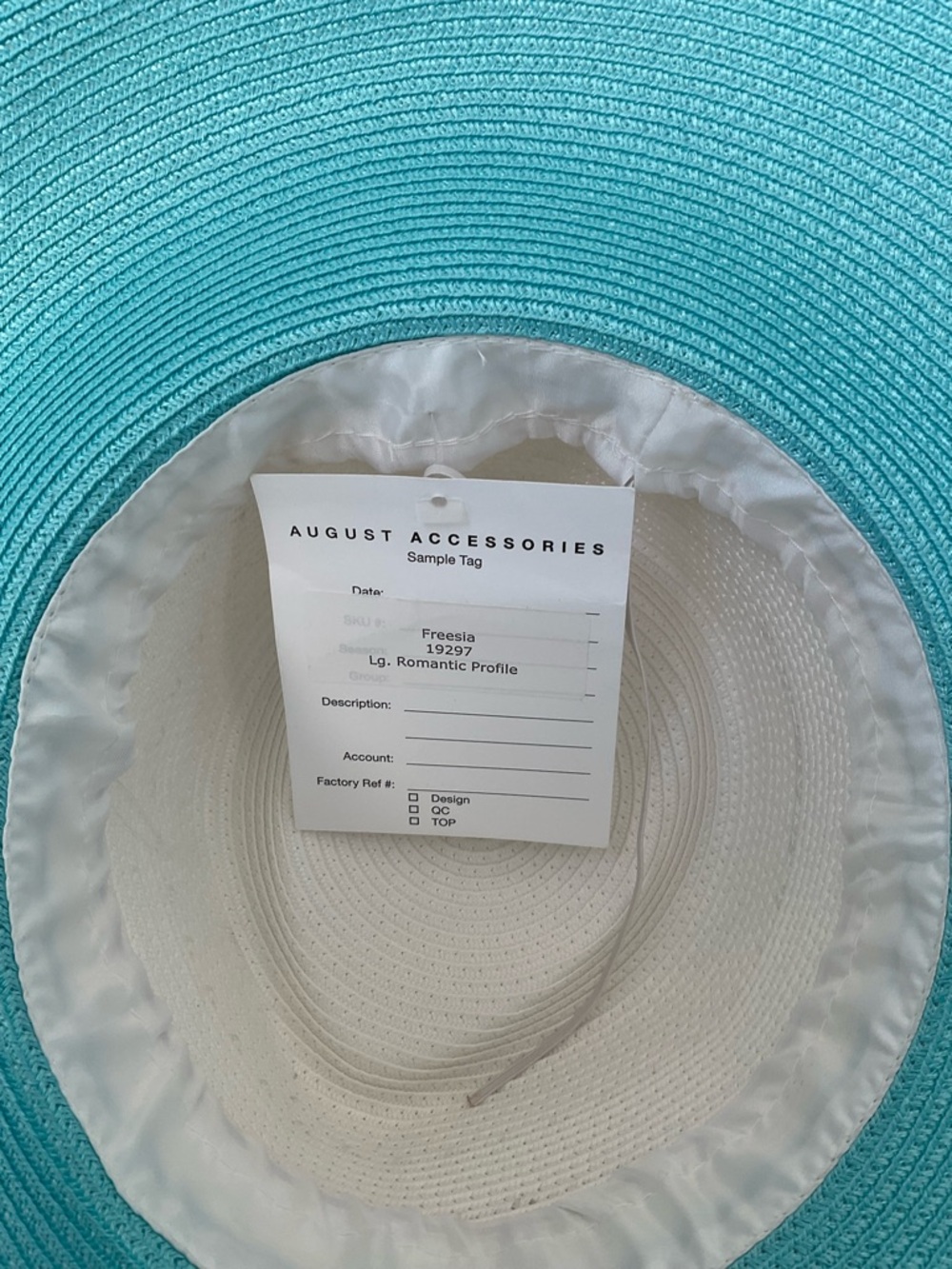 NWT August Accessories Freesia  Elegant Women's Wide-Brim Feathered Hat - Picture 7 of 7